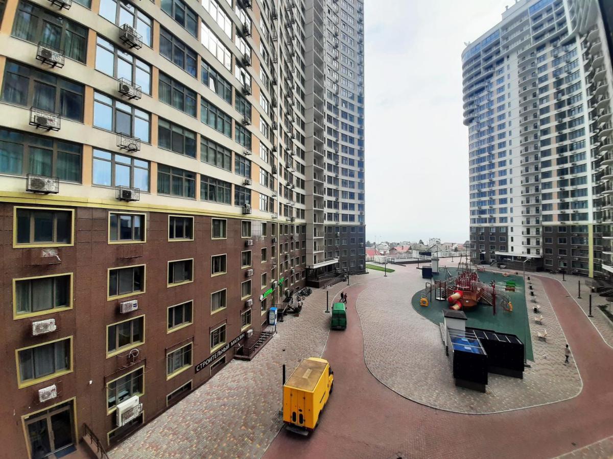 Arcadia Comfort Apartments Odessa Eksteriør billede